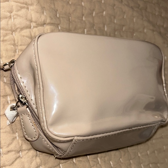 Dior Cream Cosmetic Pouch - Picture 2 of 6